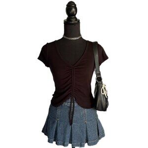 black vneck crop top